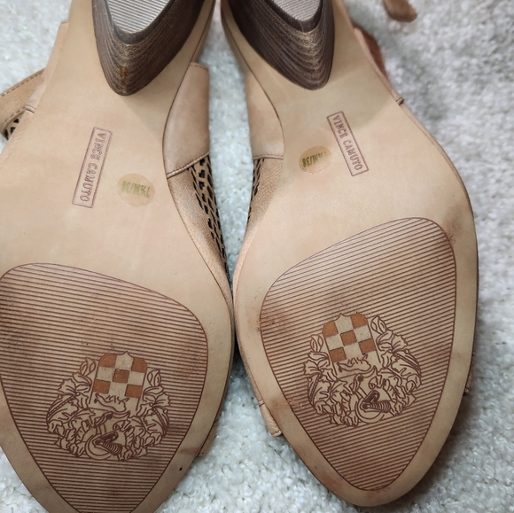 Vince Camuto open toe and back booties size 7 1/2 - Picture 6 of 6